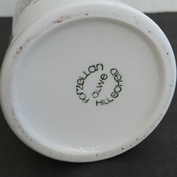 German Lidded Porcelain Stein - Alwe, Hillscheid - Picture 8 of 9